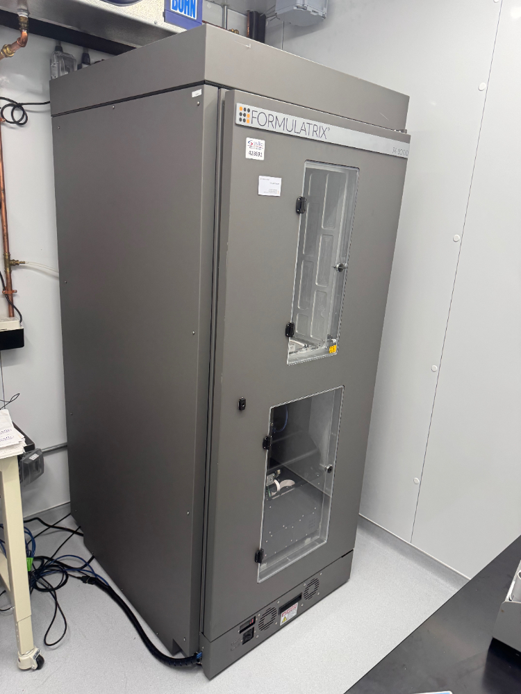 Image of Formulatrix RI-1000 Protein Crystallization Imager